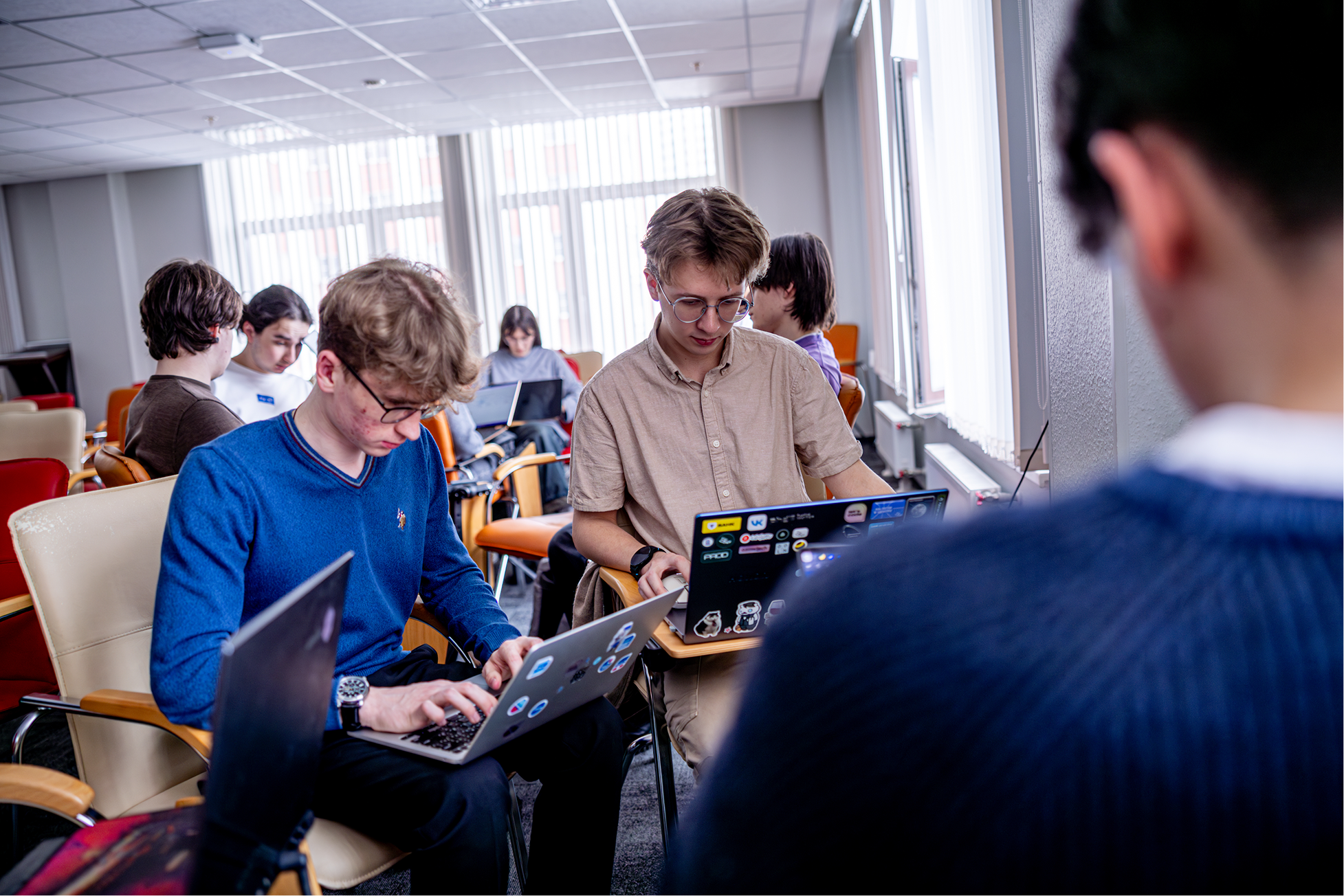 20260428-GJ6A4898-Улучшено-Ум. шума 1.png