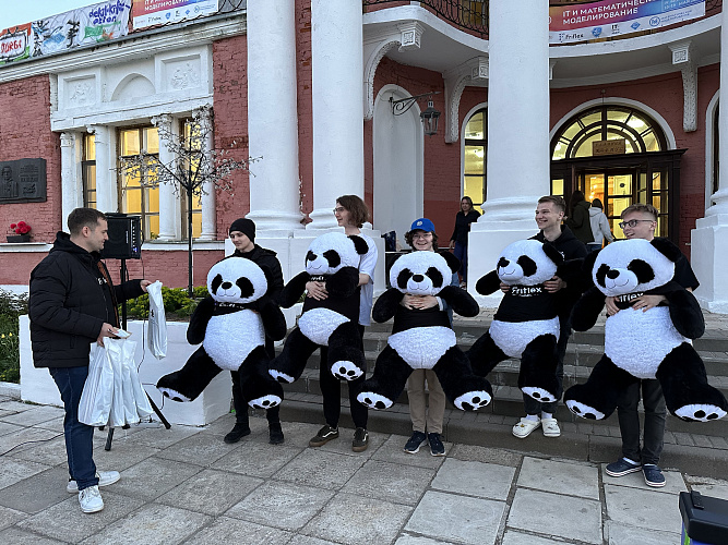 Компания Friflex выступила партнером хакатона МАИ и предоставила кейс для решения